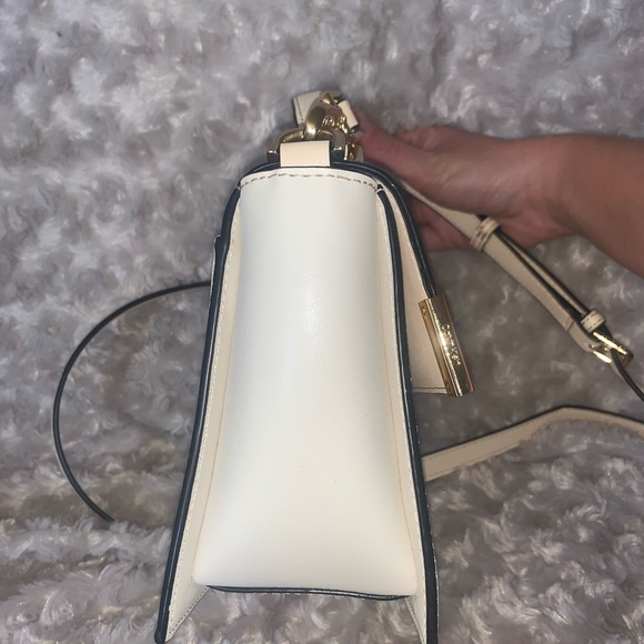 Calvin Klein Crossbody - Picture 3 of 5